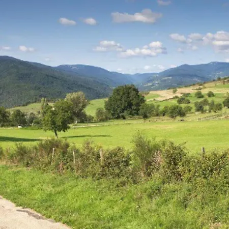 Hébergement de vacances Agreable Maison De Village Avec Balcon *